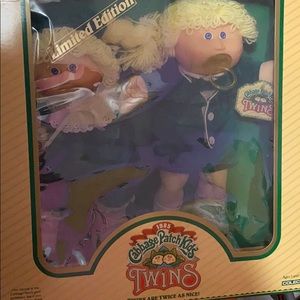 Cabbage Patch Twins Without Birth Certificates